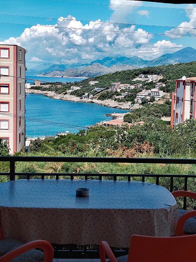 Apartmani Ljubica Utjeha Exterior foto